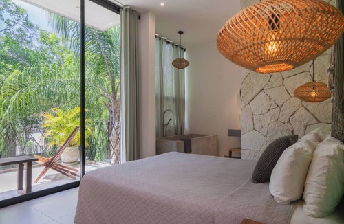 Tulum Villa | A bright, spacious 3-bedroom, 2.5-bath villa located in a tranquil, gated area of Tulum.