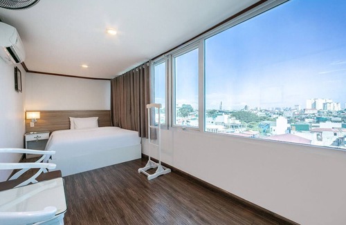 Hai Ba Trung Hotel | A25 Hotel - 185 - 187 Lo Duc