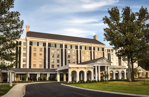 Whitehaven Hotel | Accessible Deluxe - Birthplace of Rock ‘n’ Roll and Home of the Blues