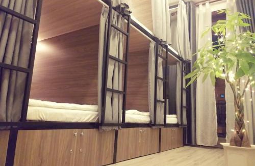Ninh Kieu Hostel | Adora Central Park Hostel
