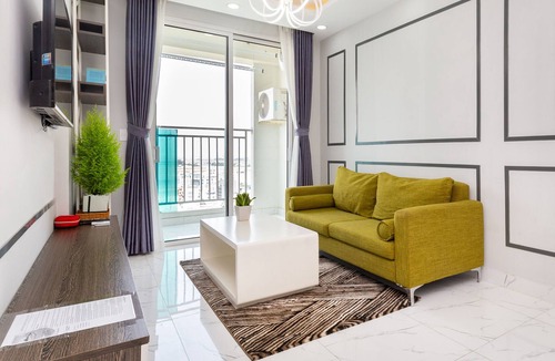 Phu Nhuan Condo | AIRPORT HOMESTAY- LUXURY 2BR APT- FREE GYM-POOL
