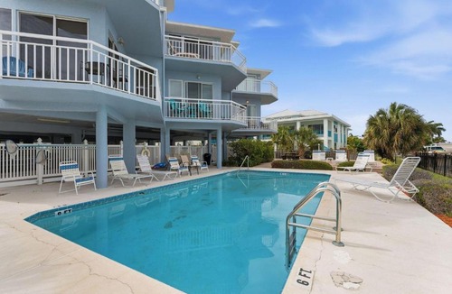 Treasure Island House | Amadeus 3