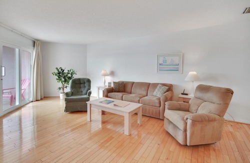 Treasure Island House | Amadeus 7