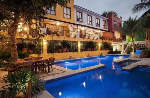North End Apartment | Amazing 2BR Master Suite at Boutique Hotel