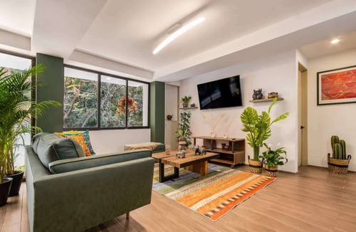 Hipodromo Apartment | Amsterdam Boho Condesa Sanctuary with AC