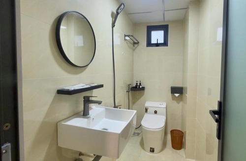 Tan Binh Hotel | Ann Arbor Hotel