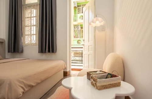 Phu Nhuan Apartment | Annie Home