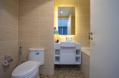 Trung Hoa Nhan Chinh Apartment | Anstay Chạm Vào Tầng Lầu 2 Ngủ D'capital Hà Nội.