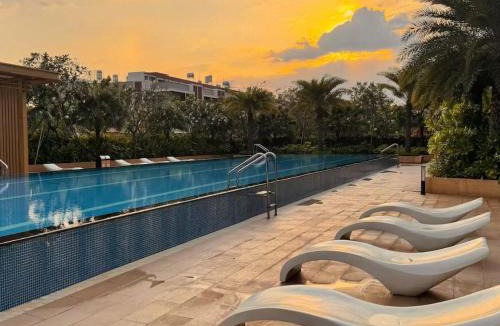 District 12 Apartment | Apartment Picity Free Pool & Gym
