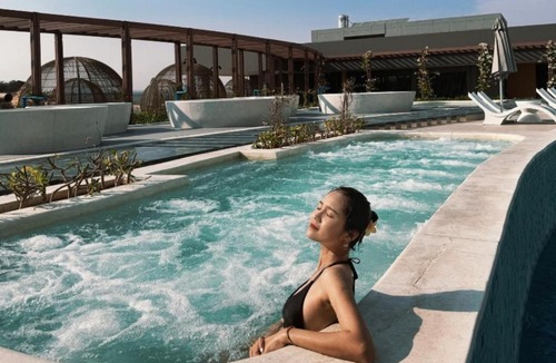 Suoi Nuoc Beach Hotel | Apec Mandala Cham Bay Mui Ne Condotel Sea View