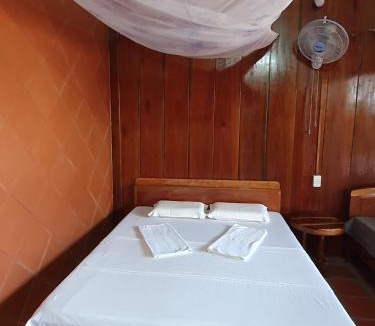 Long Ho Bed & Breakfast | Ba Linh Homestay