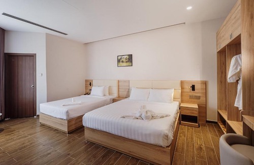 Chau Thanh Hotel | Bamboo Riverside Boutique Hotel
