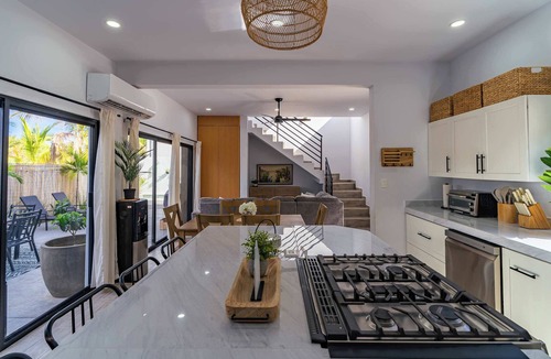 El Centenario House | Bay View Home with Rooftop & Private Pool