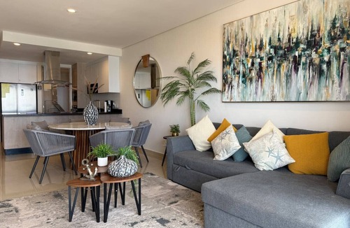 Zona Dorada Apartment | Beachfront, with beautiful ocean views