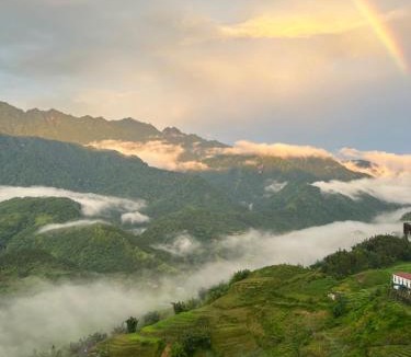 Sa Pa Hotel | Black Hmong View Homestay
