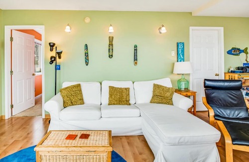 Pacific Beach House | Blue Fish