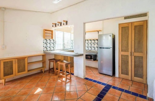Emiliano Zapata Apartment | Bright Surf Studio + Yard Walk to Harbor, Beaches & Dining