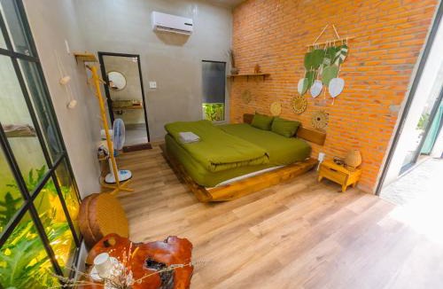 Phu Hai Beach House | Cào Cào Homestay Mũi Né