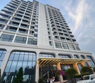 Cua Lo Apartment | Căn hộ nghỉ dưỡng KS L'azur Cửa Lò, Tầng cao - view biển - bể bơi vô cực