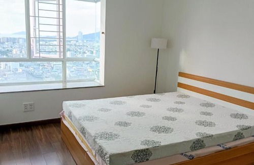 Da Nang City Centre Apartment | Căn hộ view toàn cảnh thành phố và vịnh Đà Nẵng