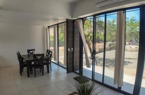 Tijuana Municipality Ski Chalet | Cabaña en Valle de Guadalupe