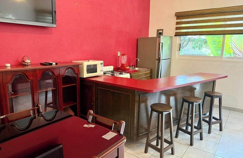Tuxtla Gutierrez Apartment | Campestre's Studio with AC close to Starbucks