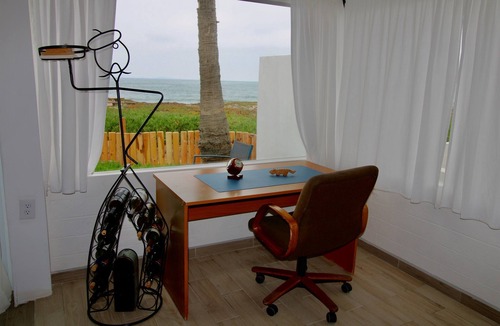 Ensenada House | Casa Azul - beachfront jacuzzi & sunsets