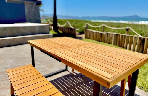 Ensenada House | Casa Azul - beachfront jacuzzi & sunsets