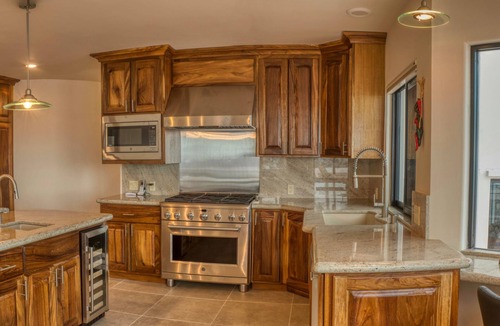 Laderas del Mar Apartment | Casa Brisa Del Mar Beach Front Living with Pool and Spa
