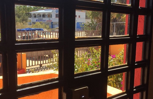 Los Barriles House | Casa Edilia - Smack in the middle of town/one block from the beach