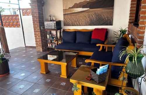 Lazaro Cardenas Bed & Breakfast | Casa Malety Iguana Suite