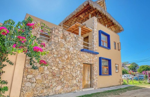 San Francisco House | Casa Piedra: 4BR/4BA, Private Pool & Rooftop Palapa, Sleeps 8 San Pancho Nayarit