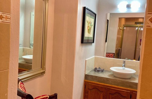 De La Presa Apartment | Casa Saucillo 66