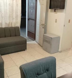 Gomez Palacio House | Casa Victoria