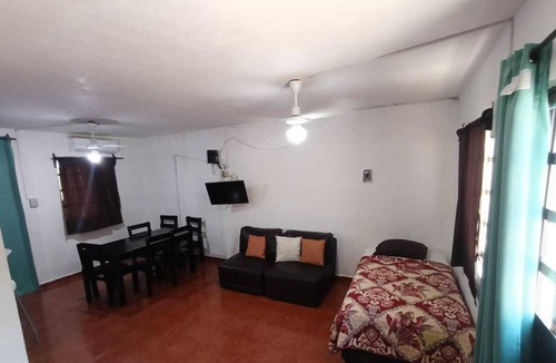 Linares House | Casa Villegas B céntrica en Linares - WiFi 100MB y asador