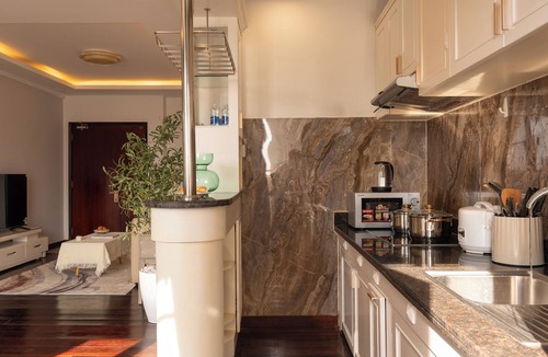 Bach Dang Riverside Apartment | Central Garden 2BR, Bright Apartment in District 1, Great Location