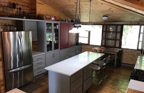 Charlevoix Cottage | Charlevoix Bell House- 5 br Lakefront Northwoods cottage with private beach