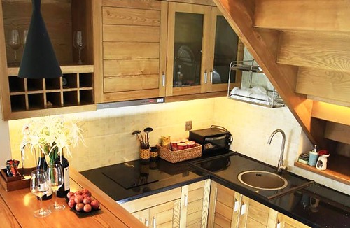 Sa Pa Villa | Charming 2-bedroom villa with WiFi, AC in delightful Lào Cai