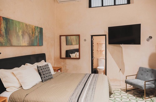 Centro Hotel | Charming Boutique Hotel Suite in the Heart of Merida