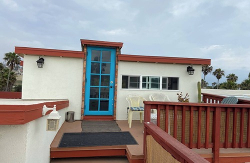 Playas de Rosarito Apartment | Charming studio in Puerto Nuevo perfect for your getaway
