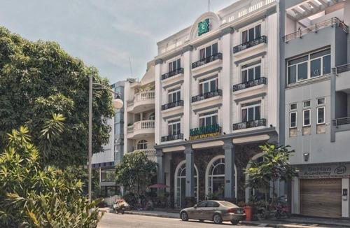 Phu My Hung House | Chic Mini Apartment |Peaceful Lux Stay Near SECC