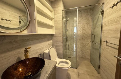 District 10 Apartment | Cho thuê căn hộ 2PN - 2WC đầy đủ tiện nghi tại Trung tâm Q10 gần Vạn Hạnh Mall