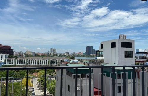 Nhat Tan Apartment | City light Apartment - near West Lake