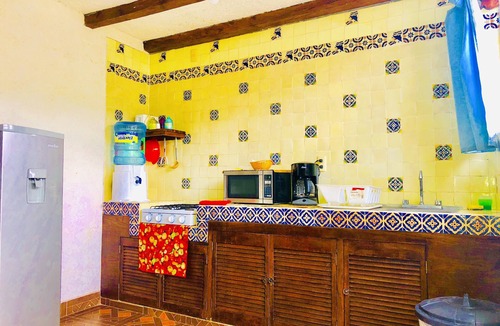 San Cristobal de las Casas House | Comfy 4 Bedroom Town House Garden & Market Area