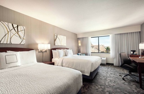 Salinas Hotel | Courtyard by Marriott Salinas Monterey