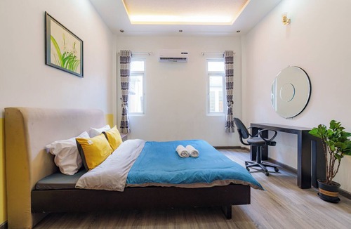 District 5 Hotel | Cozy 1-Room KingSizeBed in SGHomestay with AC-1km Bui Vien-City Center HCM
