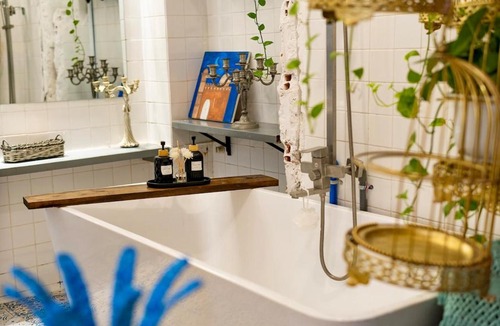 Dong Khoi Apartment | Cozy 2Br Modern Mediterranean Style District 1