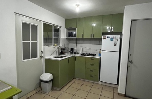 Reynosa Apartment | Cozy apartment in Querétaro, Ciudad del Sol. Air Conditioning, 24/7 Security