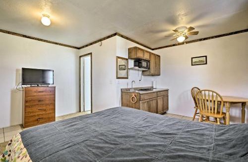 Fillmore House | Cozy Fillmore Studio Cabin Near Fishlake Forest!