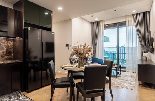 Thao Dien Apartment | Cozy Riverside Apartment- Lumiere Skyway